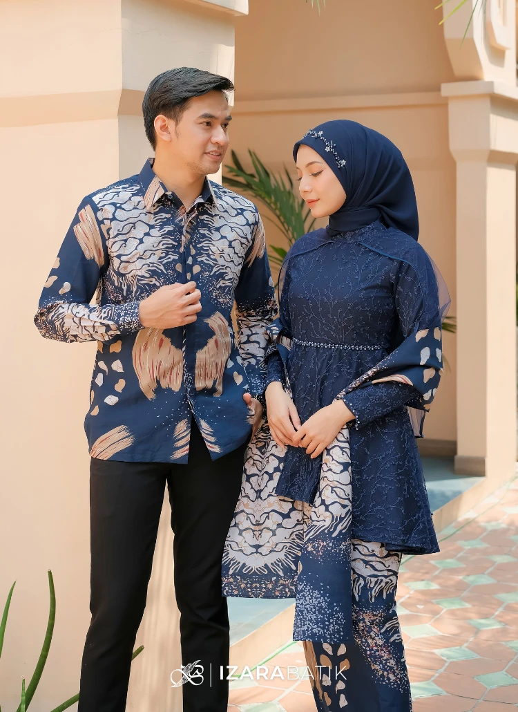 Diana Navy Set Kebaya Batik Modern Couple Wisuda Lamaran Tunangan Kondangan Bridesmaid