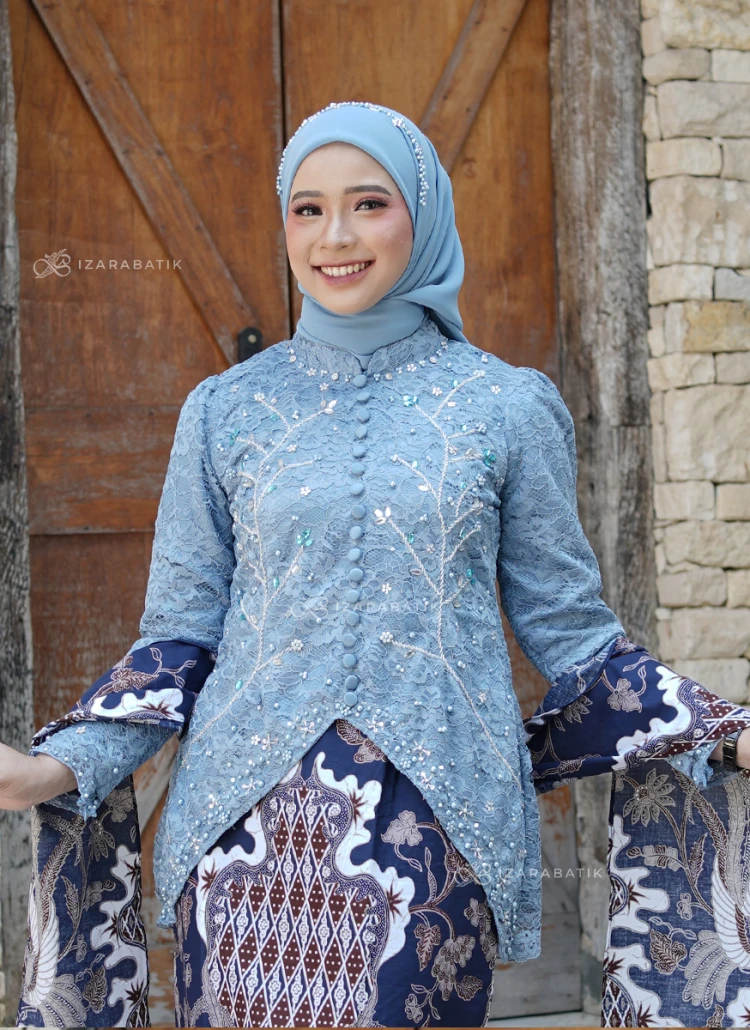 KEBAYA DENIM