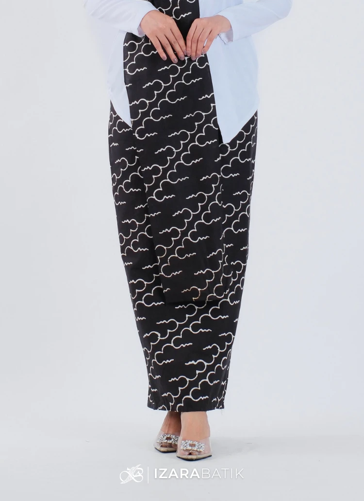 ROK BATIK LIRIS HITAM